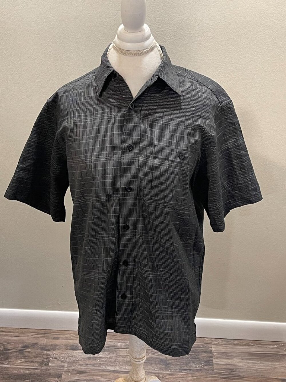 Men's Dress Shirt